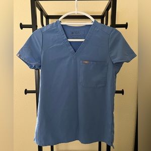 Figs Catarina One Pocket Scrub Top (Ceil Blue)
